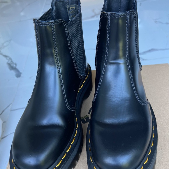 Doc Martens 2976 BEX Smooth Leather Chelsea Boots | Size 36 | Like New - Picture 8 of 10